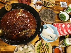 -周幺妹重庆老火锅(银泰城总店)