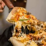 瀑布般的芝士！芝士控一定要试这家pizza哈