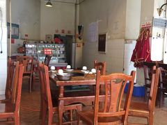 大堂-佘记全家福芋儿鸡(向阳街总店)