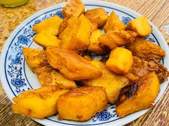 老北京炸咯吱-门框胡同百年卤煮(新街口店)