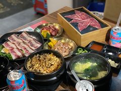 -山居屋炭火烧肉(厚街万达店)