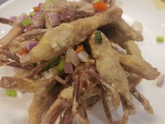 -余杨鸭鸭餐厅
