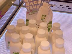 -红星前进面包牛奶公司(畅春园店)
