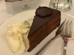 -Cafe Sacher(WIEN)