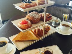-Cafe Gray Deluxe