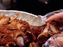 特色大铁锅烀腔骨-95号酱骨·一块豆腐(展春园西路店)