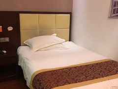 -尚客优酒店(苏州蠡口地铁站店)