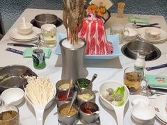 -帝皇海海鲜豆捞(桐泾商务广场店)