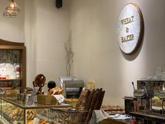 面包甜点陈列柜-WHEAT&BAKER-麥(凯德来福士店)