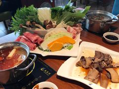 -龙聚德北京烤鸭(沙坪坝华宇A馆店)