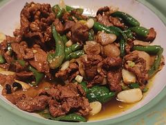 -老周家酱卤猪蹄私房菜(克拉玛依西街店)