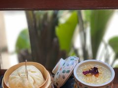 -银米·云南传统过桥米线(双廊黑金冠店)