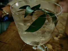 -Shift cocktail bar鸡尾酒吧