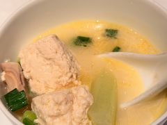 鸡油菌时蔬盐卤豆腐煲-新荣记(建国门外大街店)