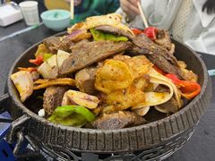 炕锅羊肉-撒拉人家.酸菜牦牛肉火锅