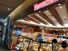 面包甜点陈列柜-山崎面包(百联世纪店)