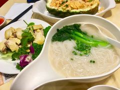 -新绿茵阁茶餐厅(皇朝东南亚花园分店)