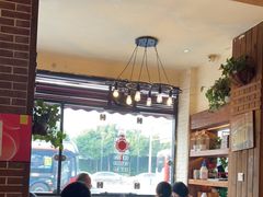 大堂-水碾河刘老大串串香(水碾河路店)