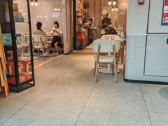 -必胜客(联投东方店)