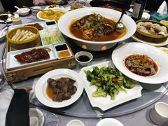 -一家人(凯旋路店)