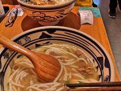 -鑫花溪牛肉米粉(东环大润发店)