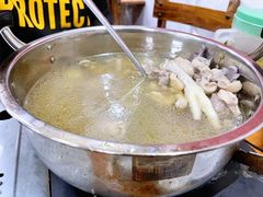 正宗乡下家鸡火锅-始兴县农家小院餐馆