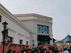 -COACH蔻驰(百联奥特莱斯广场店)