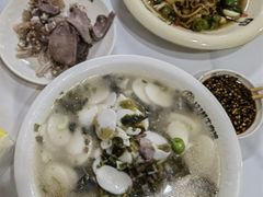 -何永光123鲜牛肉馆(1号店)
