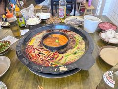 -黄潇洒老火锅(九眼桥宏济巷店)