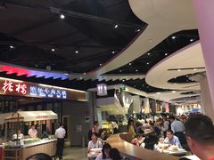 大堂-食悦天美食广场(武汉壹方购物中心店)