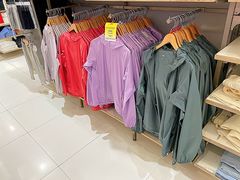 -优衣库(上海金桥国际商业广场店)