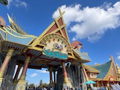 -七彩云南欢乐世界