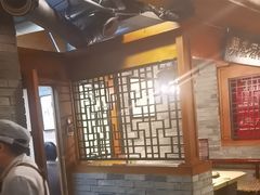 -万里闯关东铁锅炖菜馆(高新旗舰店)