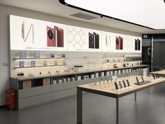 -华为授权体验店(中山公园来福士)