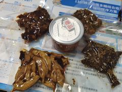 麻辣鸡翅尖-鑫记婆婆兔·成都特产·兔头手撕兔(太古里店)