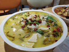 -鱼你在一起(奉贤宝龙城广场店)