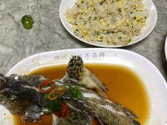 石斑鱼清蒸-四川小胡子海鲜(丁村万人海鲜广场店)