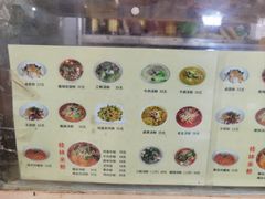 -红鼻子桂林米粉(金唐新光界店)