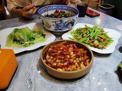 -赣菜笔记·江西米粉·小龙虾·小炒(曹杨路店)