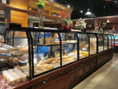 面包甜点陈列柜-糕潮(森兰店)