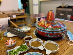 -毛辣果·贵州红酸汤牛肉火锅(西单店)