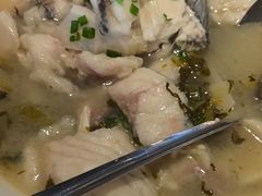 -严记小天府酸菜鱼(西四路店)