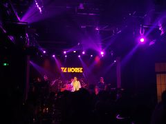 -TZ House音乐现场(茅台店)