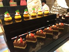 -富力希尔顿酒店·地阔自助餐厅