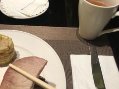 -大中华希尔顿酒店-念自助餐·嗨啤·小龙虾