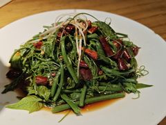 -小三峡食府(西五路店)