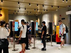 -麦当劳(中山公园龙之梦店)