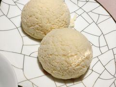 黑松露鹅肝包-新荣记(南京西路店)