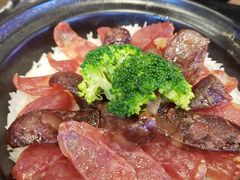 美味双肠煲仔饭-西关味(大卫城店)