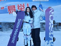 -蓟洲国际滑雪场